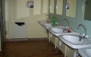 Salle de bain des garçons